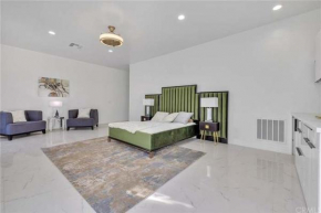 Palm Desert Retreat #4